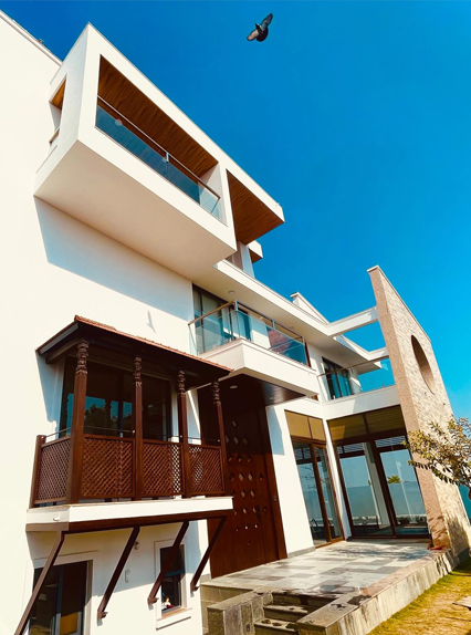 Traditional architecture