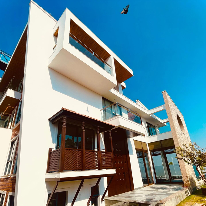 Traditional architecture